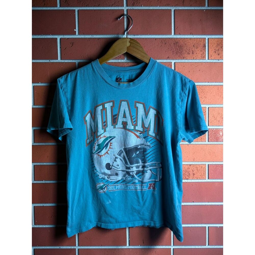 Miami Dolphins NFL Team Apparel Graphic T Shirt Men's Small Aqua Relaxed